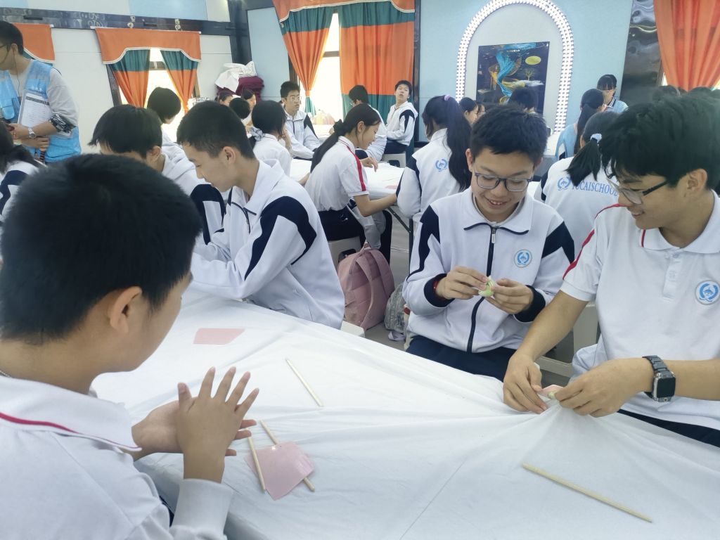 图片6 制作花馍.jpg